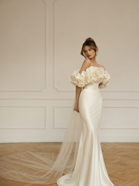 Rozalli dress 5 by Eva Lendel from Less is More 2023