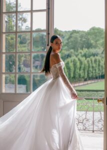 Effie 3 wedding dress by woná concept from atelier collection