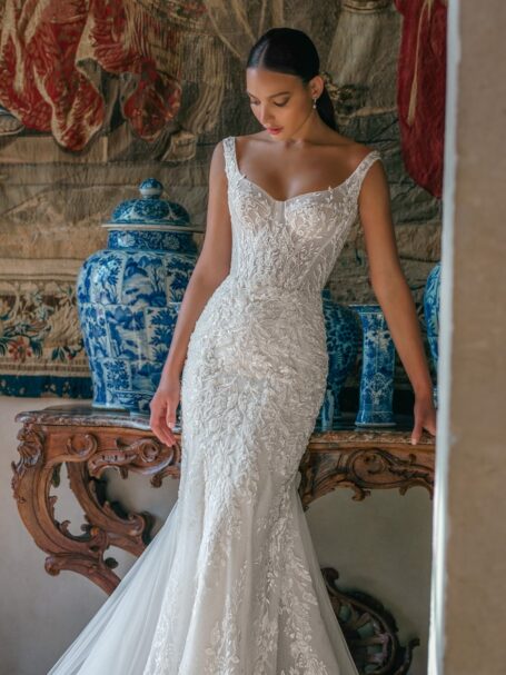 Frida 5 wedding dress by WONÁ Concept from Atelier collection