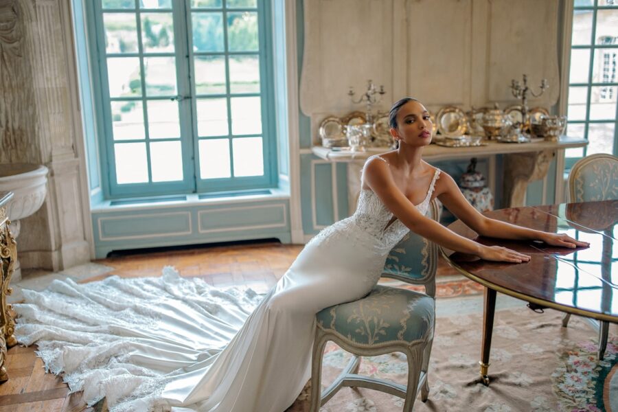 Kiana 5 wedding dress by woná concept from atelier collection