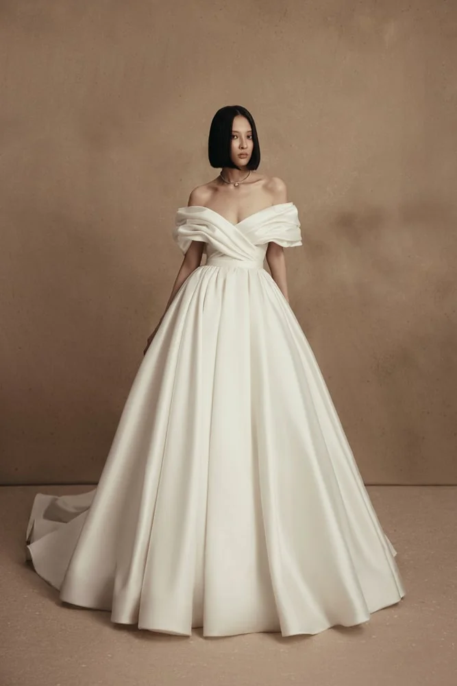 Astra 6 wedding dress by WONÁ Concept from Personality collection
