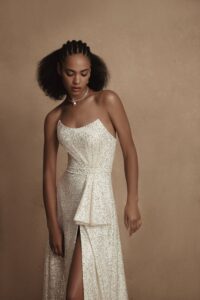 Essen 1 wedding dress by woná concept from personality collection