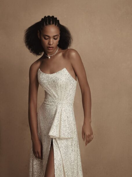 Essen 1 wedding dress by WONÁ Concept from Personality collection