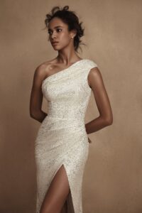 Persia 1 wedding dress by woná concept from personality collection