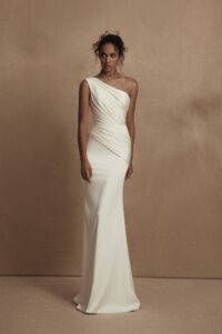 Rue 1 wedding dress by woná concept from personality collection