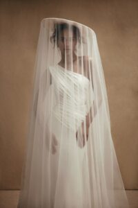 Rue 5 wedding dress by woná concept from personality collection