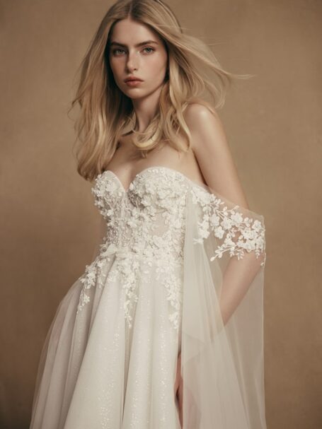 Vita 3 wedding dress by WONÁ Concept from Personality collection