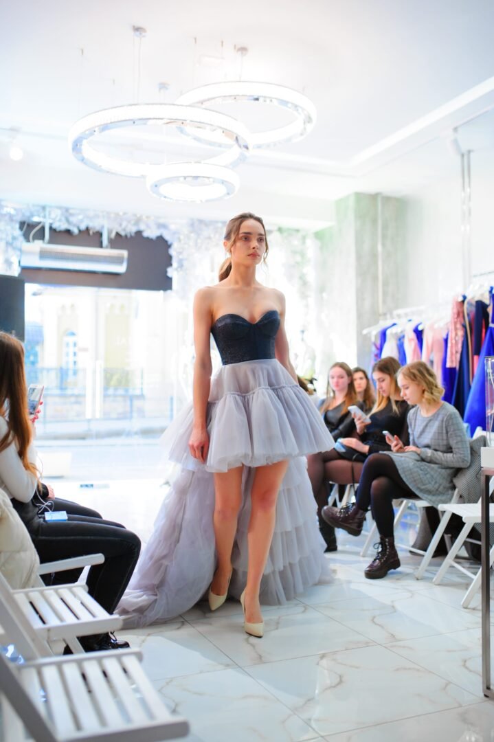 Вечірні сукні Crystal Prom PARTY 2020