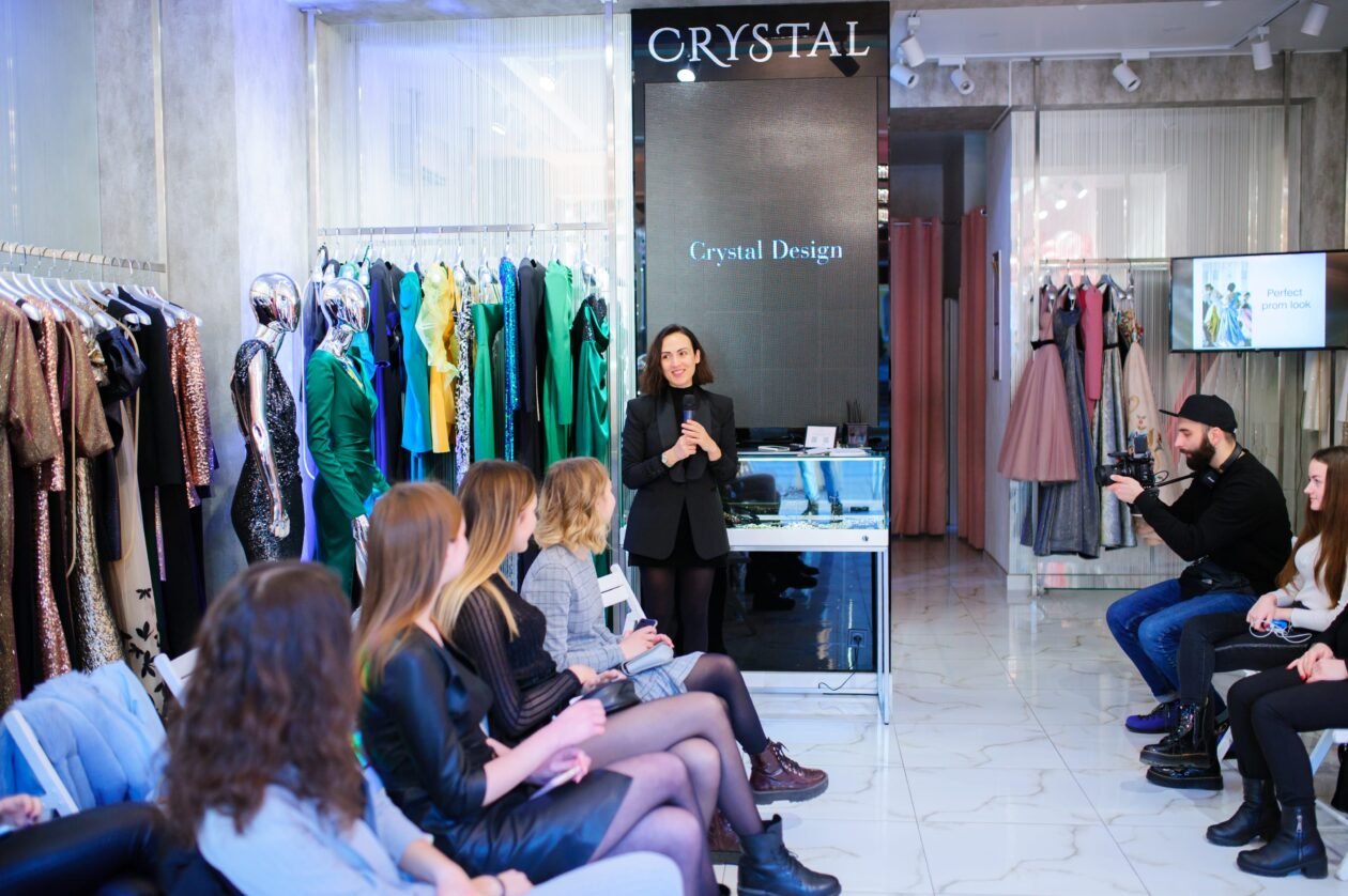 Вечірні сукні Crystal Prom PARTY 2020