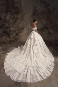 Opera 3 wedding dress by woná from notte-d-opera collection