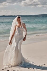Bernadette 3 wedding dress by woná concept from atelier signature collection