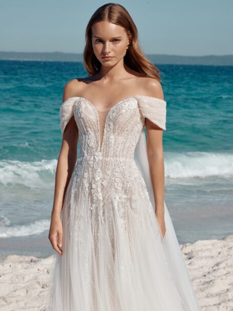 Katania 1 wedding dress by WONÁ Concept from Atelier Signature collection