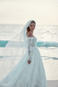 Leighton 4 wedding dress by woná concept from atelier signature collection
