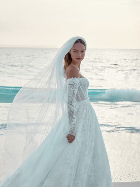 Leighton 4 wedding dress by WONÁ Concept from Atelier Signature collection
