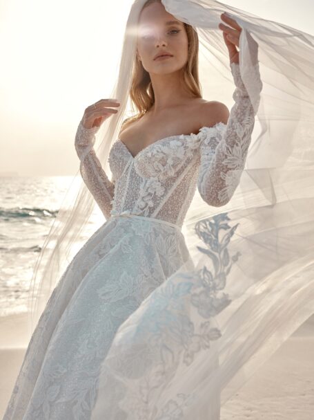 Leighton 6 wedding dress by WONÁ Concept from Atelier Signature collection