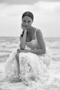 Thelma 4 wedding dress by woná concept from atelier signature collection