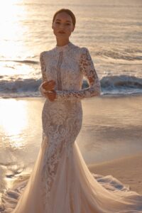 West 1 wedding dress by woná concept from atelier signature collection