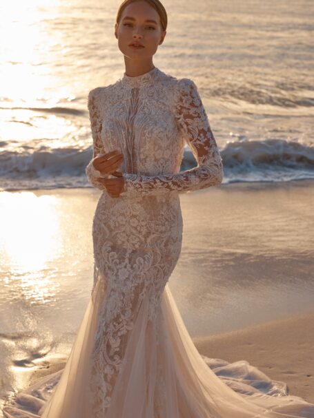 West 1 wedding dress by WONÁ Concept from Atelier Signature collection