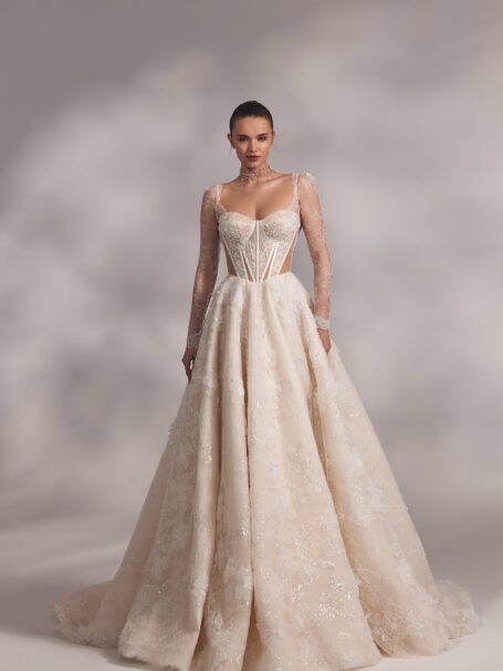 Arlene 1 wedding dress by Eva Lendel Less is More 4