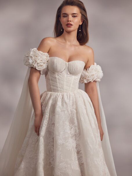 Bavaria 2 wedding dress by Eva Lendel Less is More 4