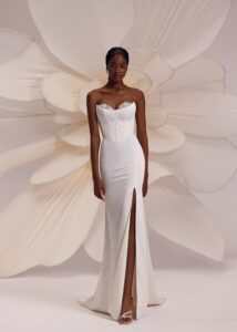 Calgary 3 wedding dress by eva lendel less is more 4