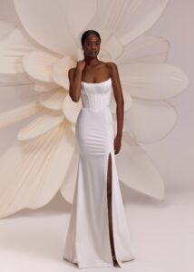 Calgary 5 wedding dress by eva lendel less is more 4