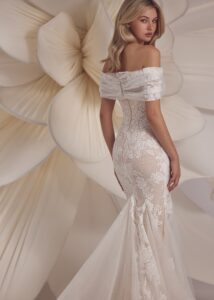 Coraline 4 wedding dress by eva lendel less is more 4