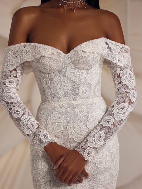 Eden 2 wedding dress by Eva Lendel Less is More 4