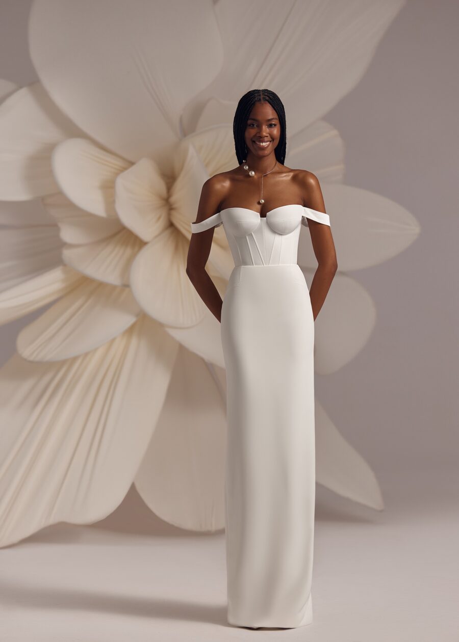 Endi 1 wedding dress by eva lendel less is more 4