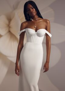 Endi 2 wedding dress by eva lendel less is more 4