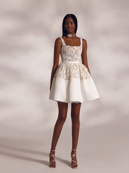Kristi mini 1 wedding dress by Eva Lendel Less is More 4