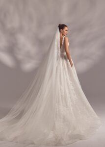 Mellrose 3 wedding dress by eva lendel less is more 4