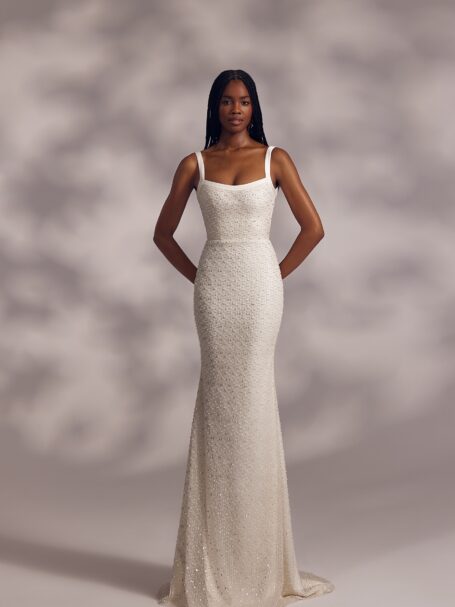 Merci 2 wedding dress by Eva Lendel Less is More 4