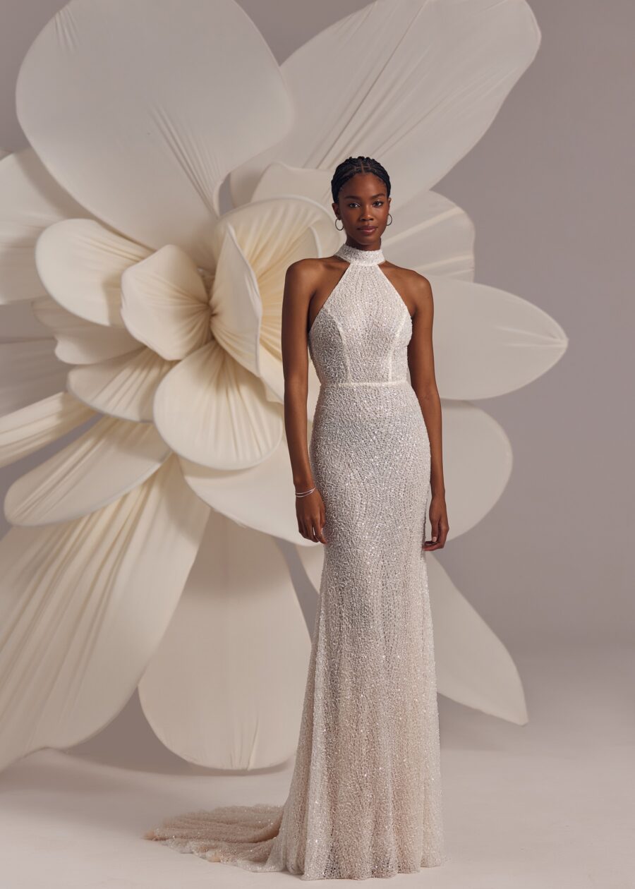 Noam 1 wedding dress by eva lendel less is more 4