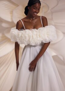 Pasadena 4 wedding dress by eva lendel less is more 4