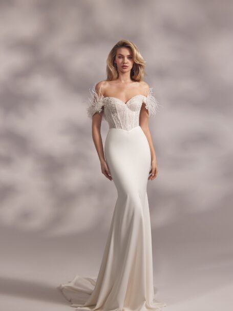 Seychelle 2 wedding dress by Eva Lendel Less is More 4
