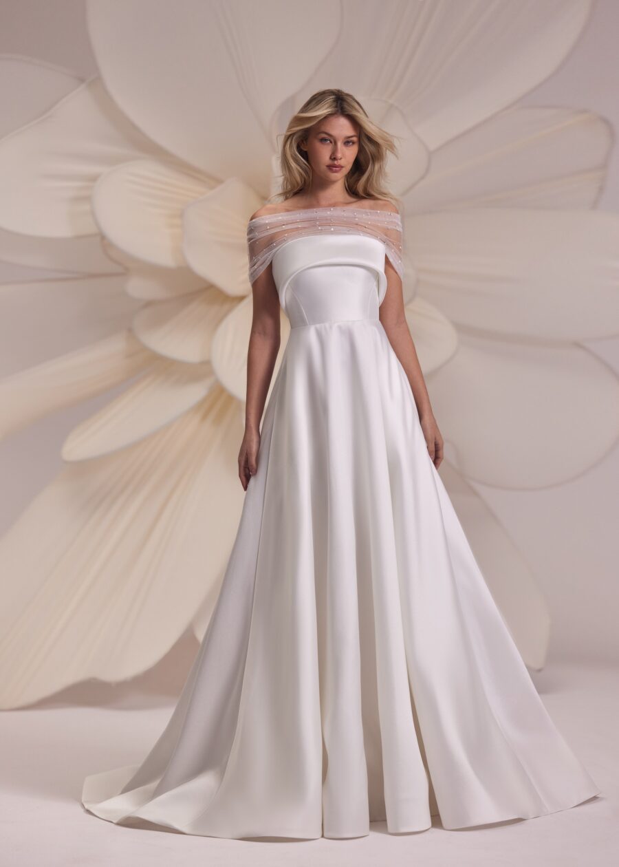 Teya 1 wedding dress by eva lendel less is more 4