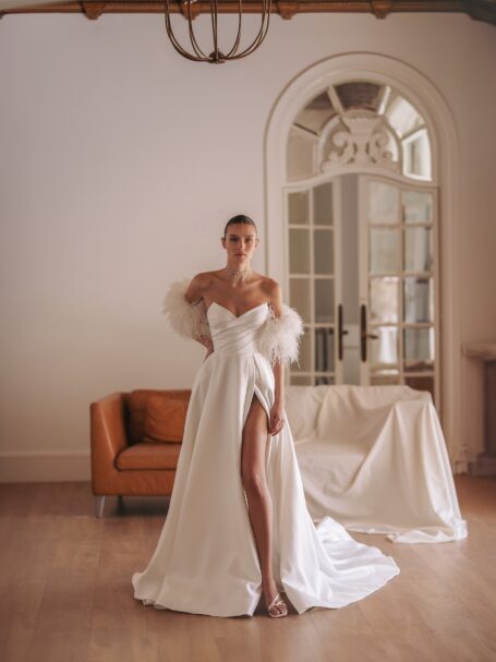 Etta 2 wedding dress by WONÁ Concept