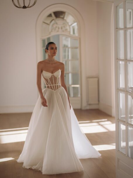 Jimmy 1 wedding dress by WONÁ Concept