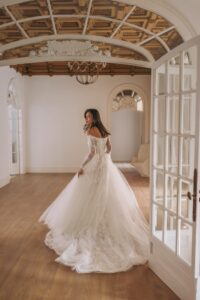 Justice 3 wedding dress by woná concept