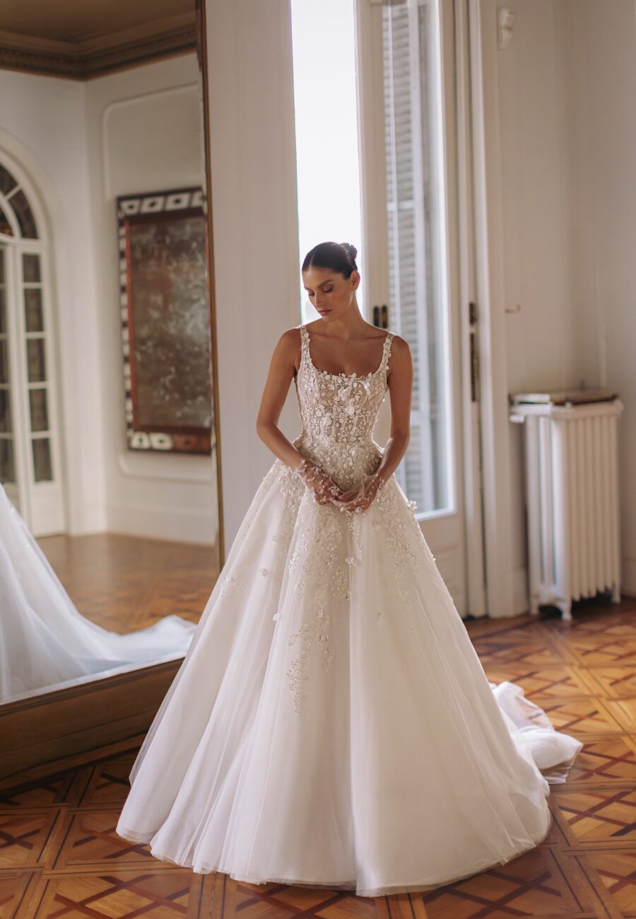 November 1 wedding dress by woná concept