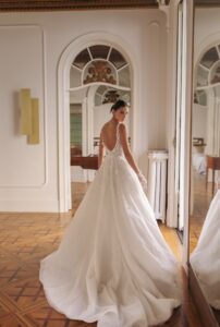 November 4 wedding dress by woná concept