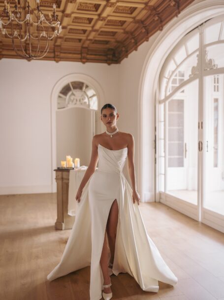 Sergine 1 wedding dress by WONÁ Concept