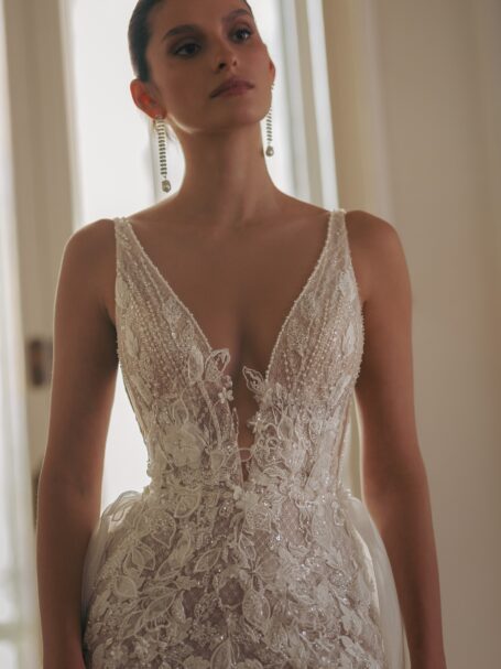 Tacoma 2 wedding dress by WONÁ Concept