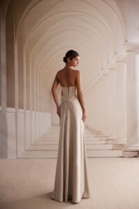 2524 1 evening dress by woná concept