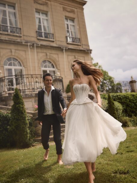 Amerie 1 wedding dress by Eva Lendel from Love Story collection