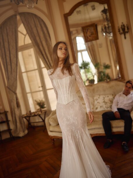 Ombra 1 wedding dress by Eva Lendel from Love Story collection