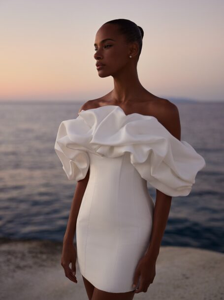 Foss 1 весільна сукня Eva Lendel з колекції Venus