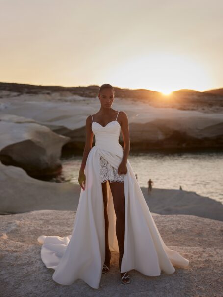 Sami 1 весільна сукня Eva Lendel з колекції Venus