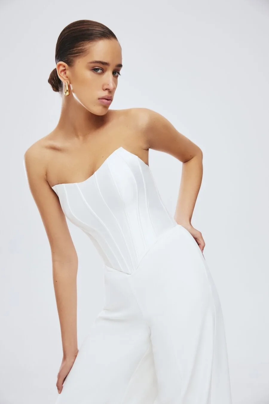5027-corset корсет кольору айворі з вирізом "сердечком" і шнурівкою на спинці